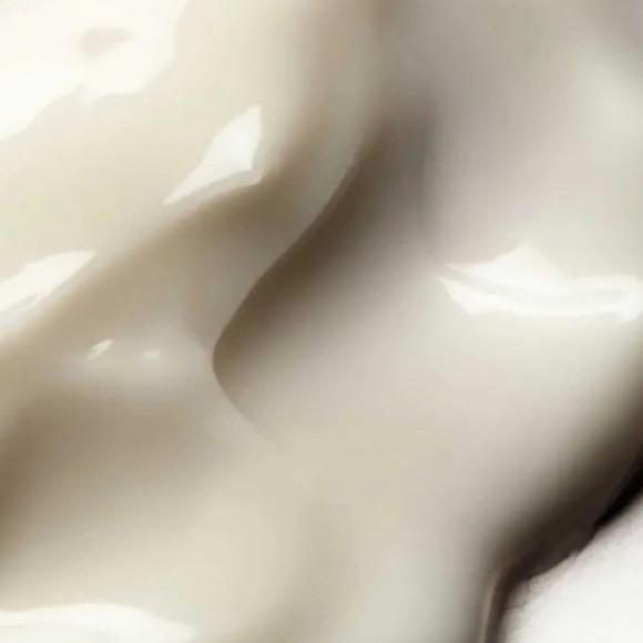 Elemis Pro-Collagen Neck & Decollete Balm, 15ml, NIB - Picture 2 of 2